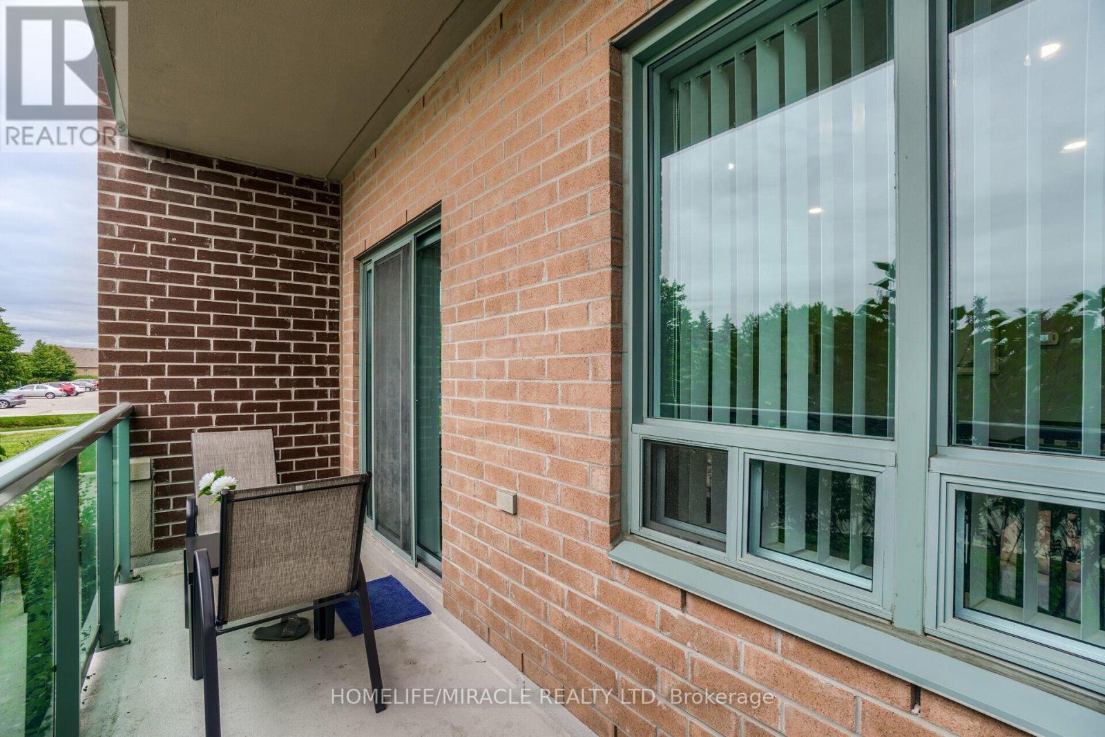 #105 55 VIA ROSEDALE ROAD - 18