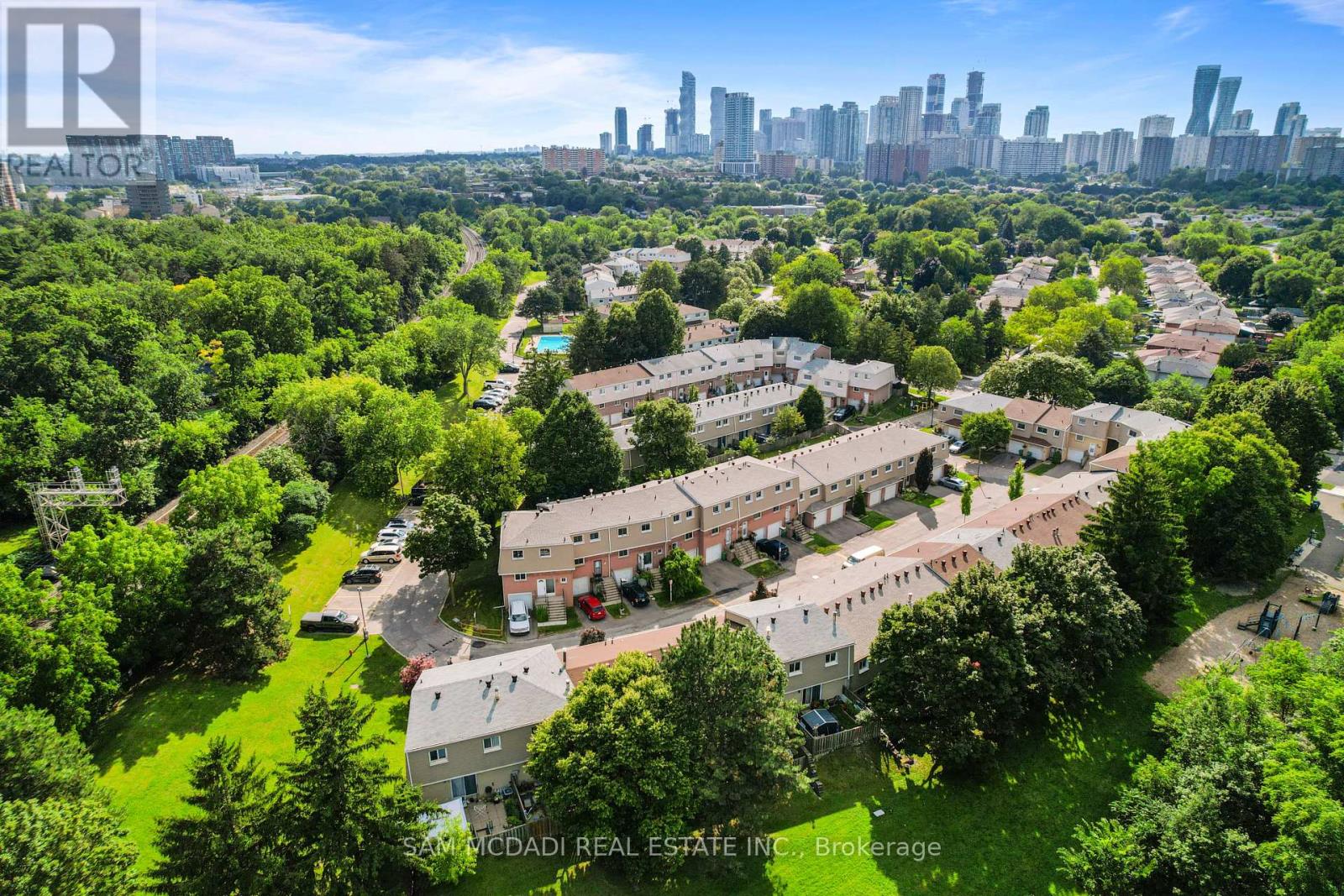 #157 400 MISSISSAUGA VALLEY BOULEVARD - Image 42