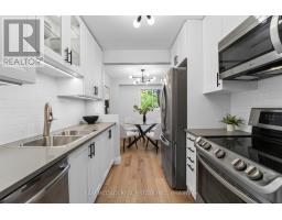 157 - 400 Mississauga Valley Boulevard, Mississauga, ON L5A3N6 Photo 9