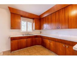 10013 98 Av, Morinville, AB T8R1G3 Photo 9