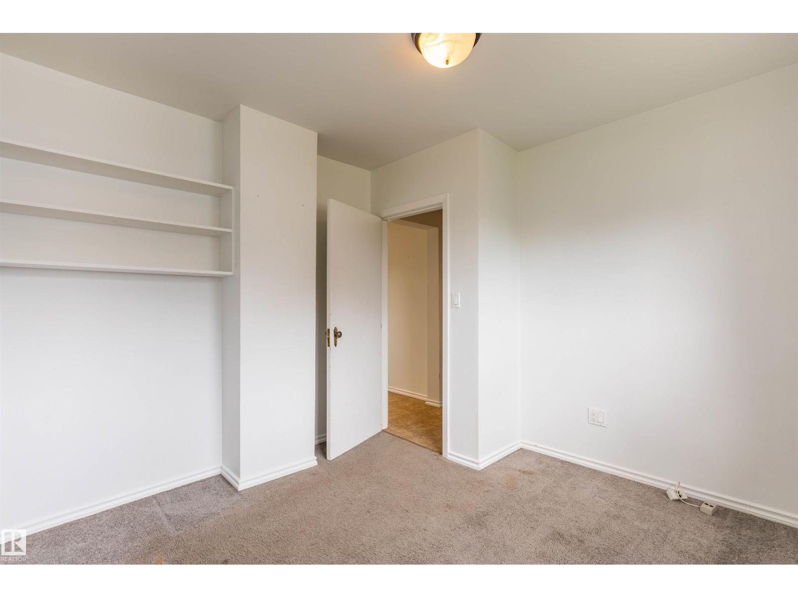 10013 98 AV - Image 15