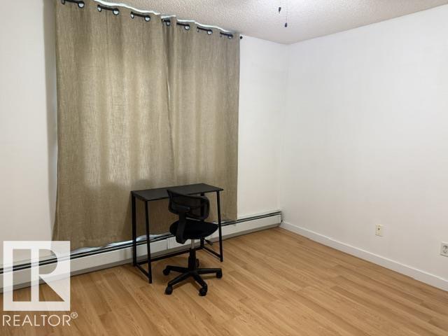 #210 70 WOODSMERE CL - Image 11