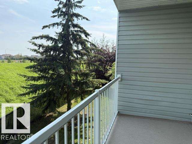 #210 70 WOODSMERE CL - Image 6