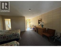 1817 Campbell Way, Port Mcneill, BC V0N2R0 Photo 17