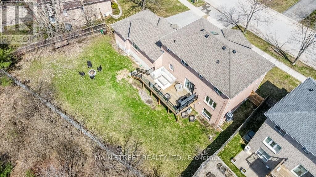 89 SILVER MAPLE CRESCENT - Image 34