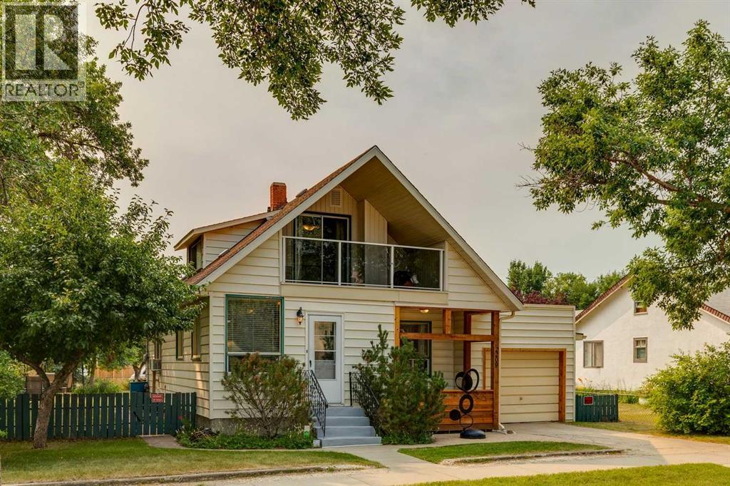 2209 22 Street - 2