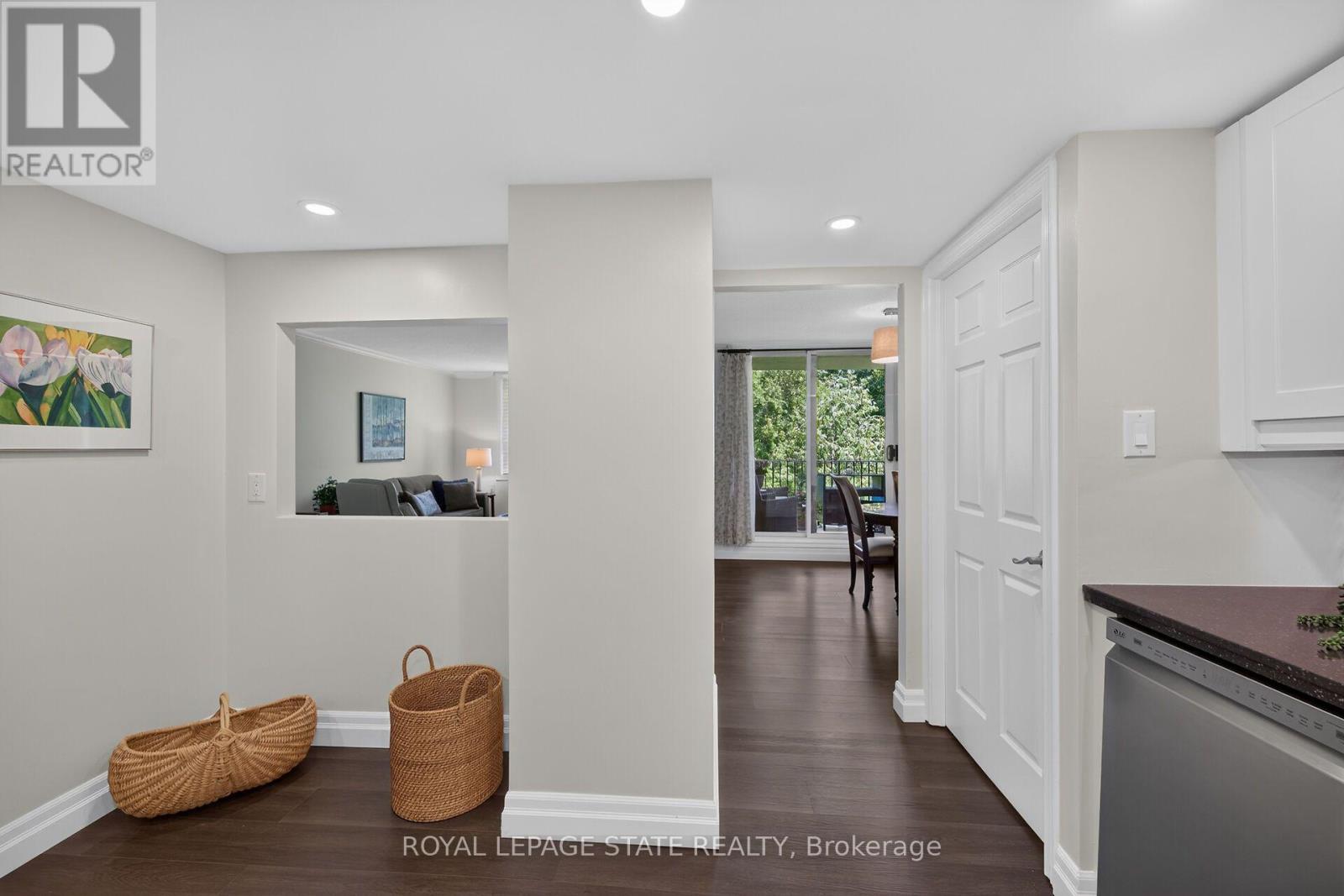#308 150 WILSON STREET W - 22
