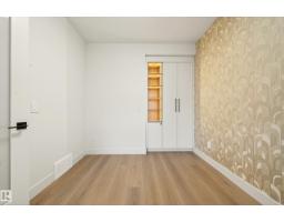 4276 Charles Cl Sw, Edmonton, AB T6W1A7 Photo 8