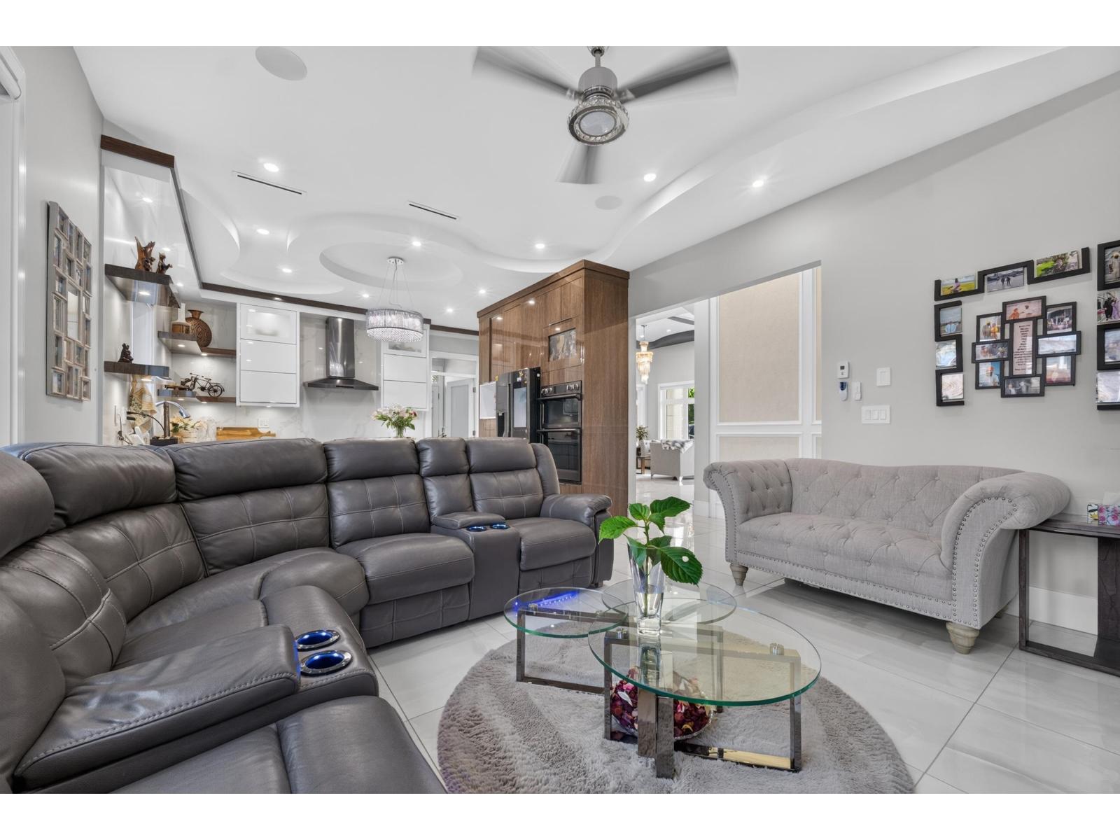 8 Bed, 6 Bath House for Sale in Delta – 7565 116 STREET, Delta – MLS# R3152151 - Image 21