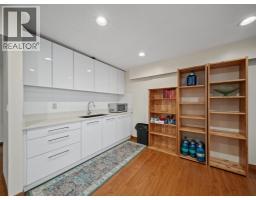 667 Cypress Street, Coquitlam, BC V3J6L3 Photo 19