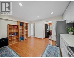 667 Cypress Street, Coquitlam, BC V3J6L3 Photo 15