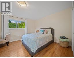 667 Cypress Street, Coquitlam, BC V3J6L3 Photo 26