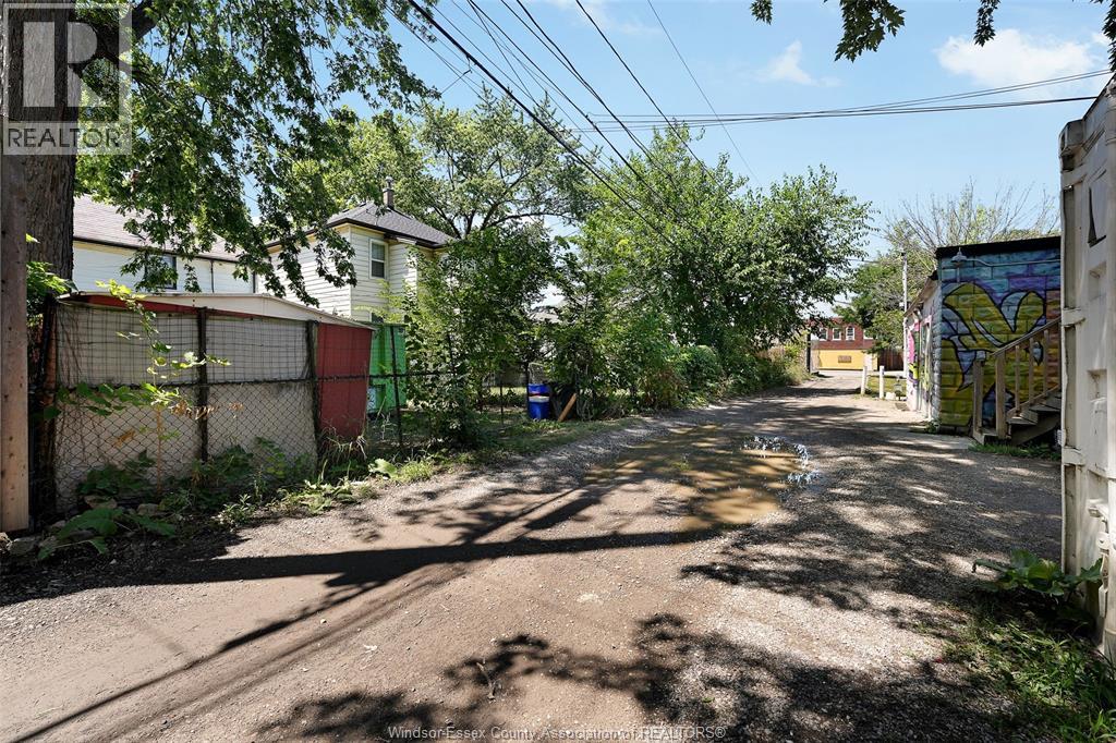 1022 HICKORY ROAD - 25