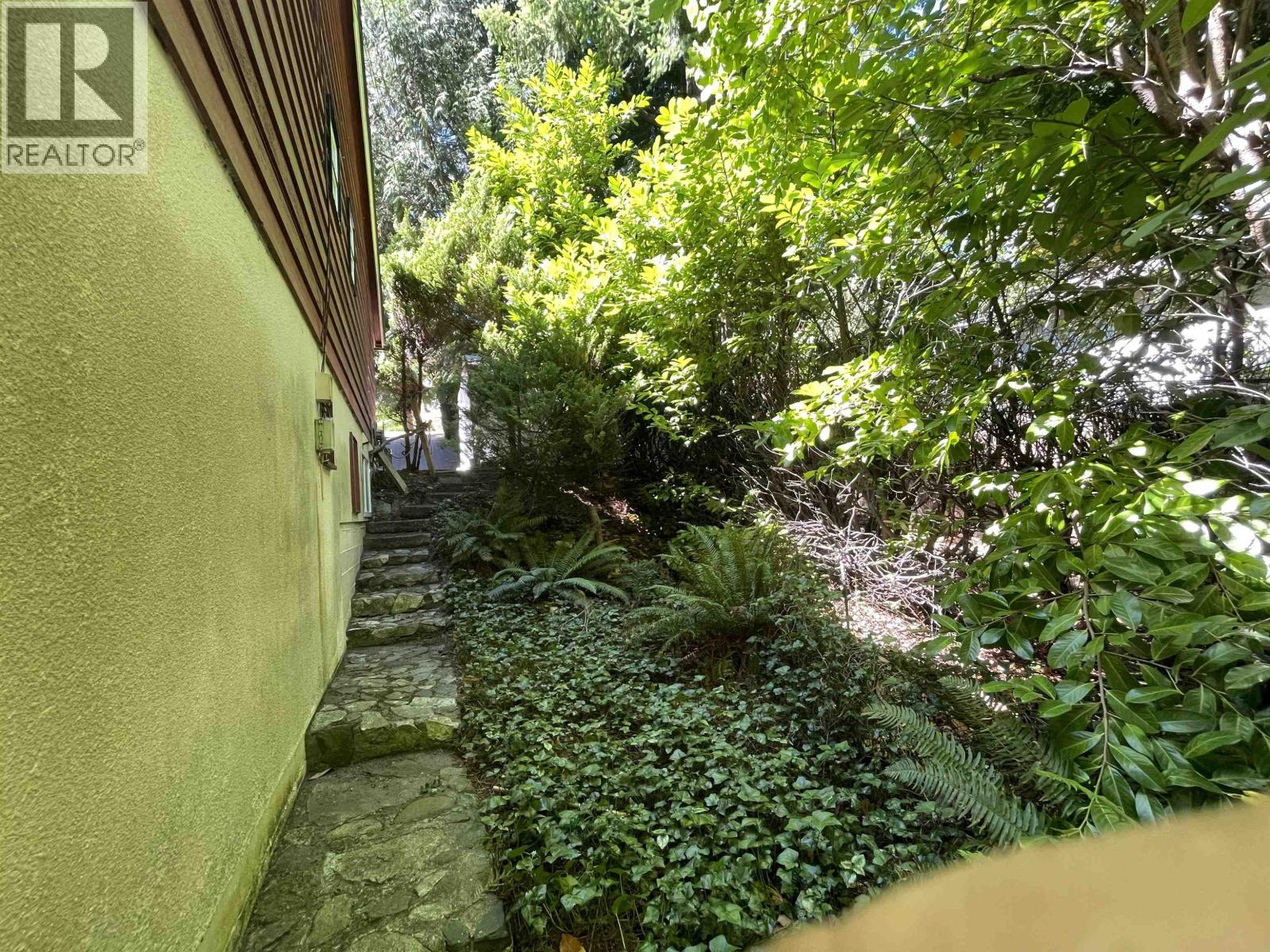 6570 MADRONA CRESCENT, West Vancouver