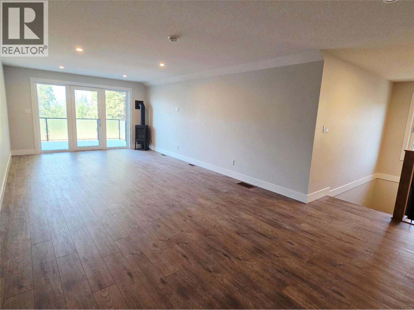 15 Turner Close - Image 24