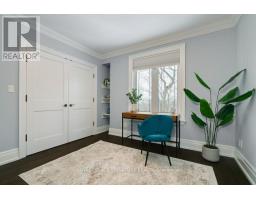 15 Sulkara Court, Toronto, ON M4A2G8 Photo 17