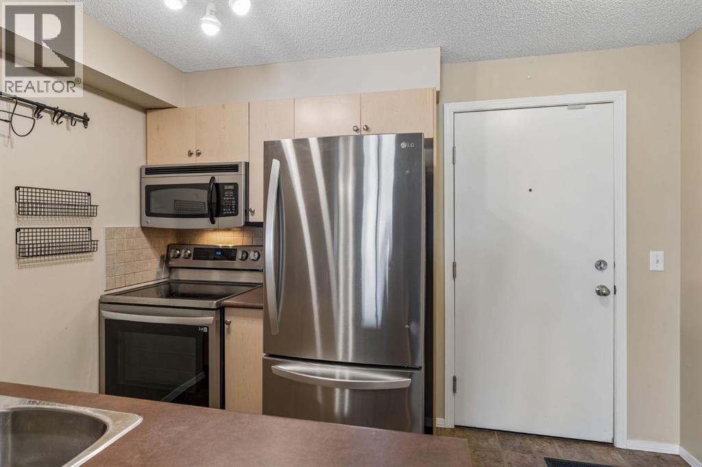 #1305 8 Bridlecrest Drive SW - 12