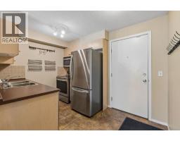 1305, 8 Bridlecrest Drive Sw, Calgary, AB T2Y0H6 Photo 10
