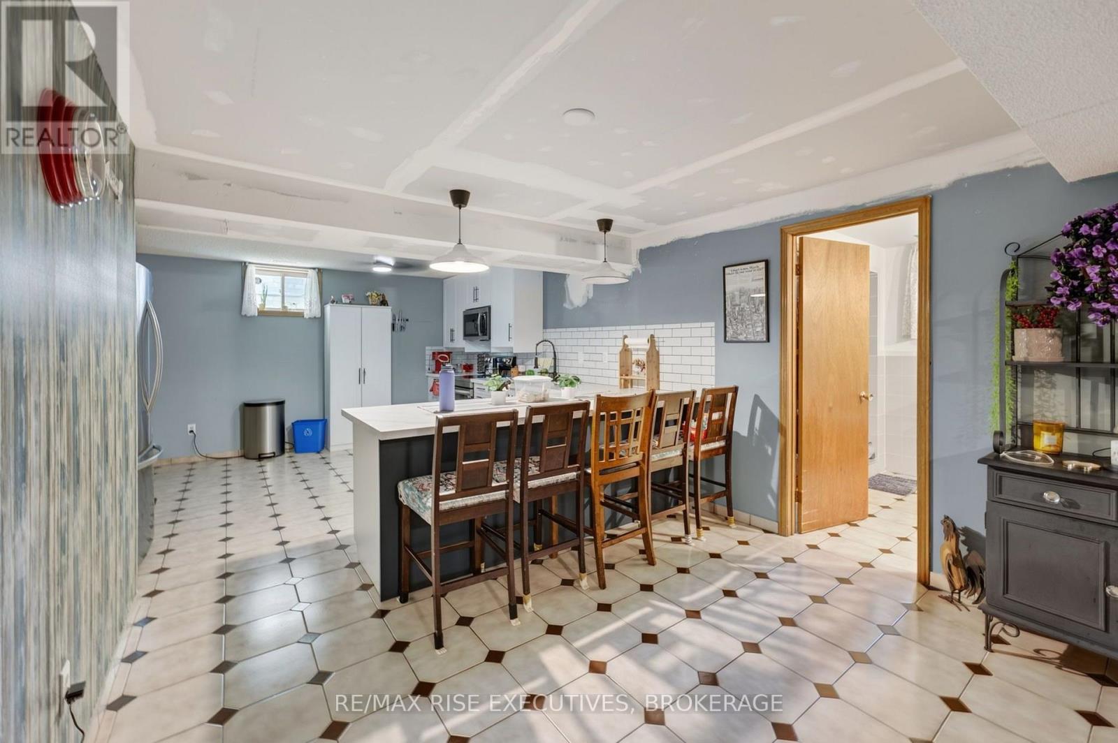 617 RIVERMEADE AVENUE - Image 34