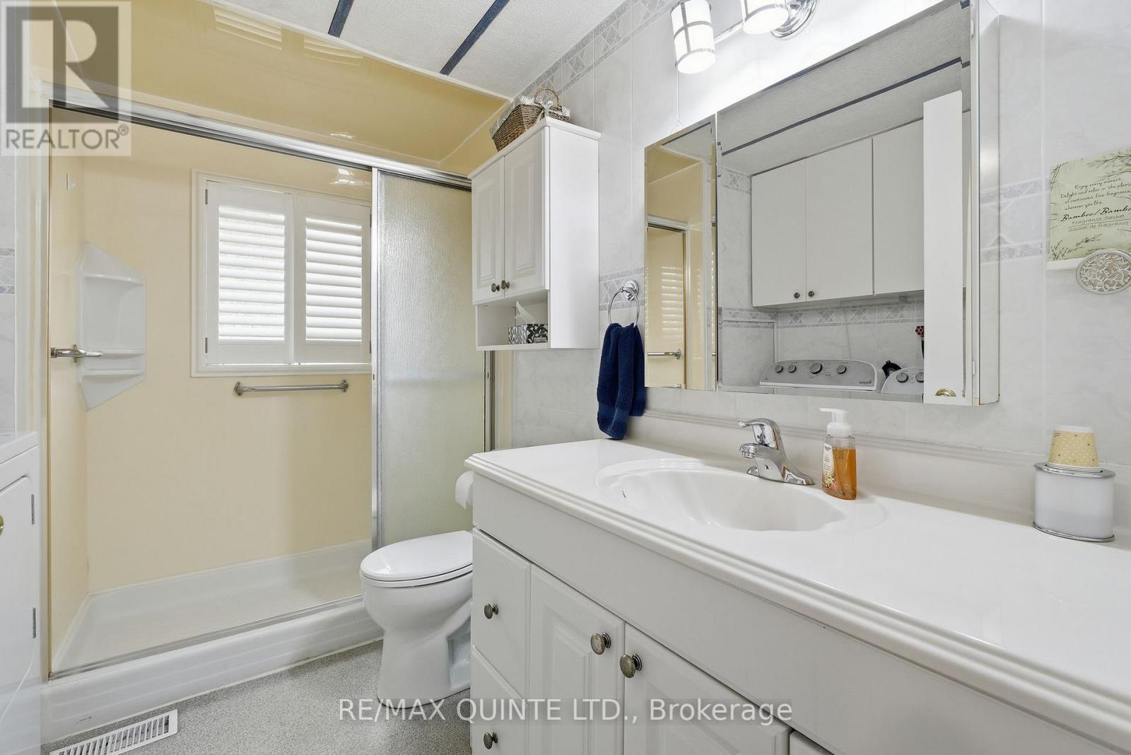 7 FINCH LANE - Image 24