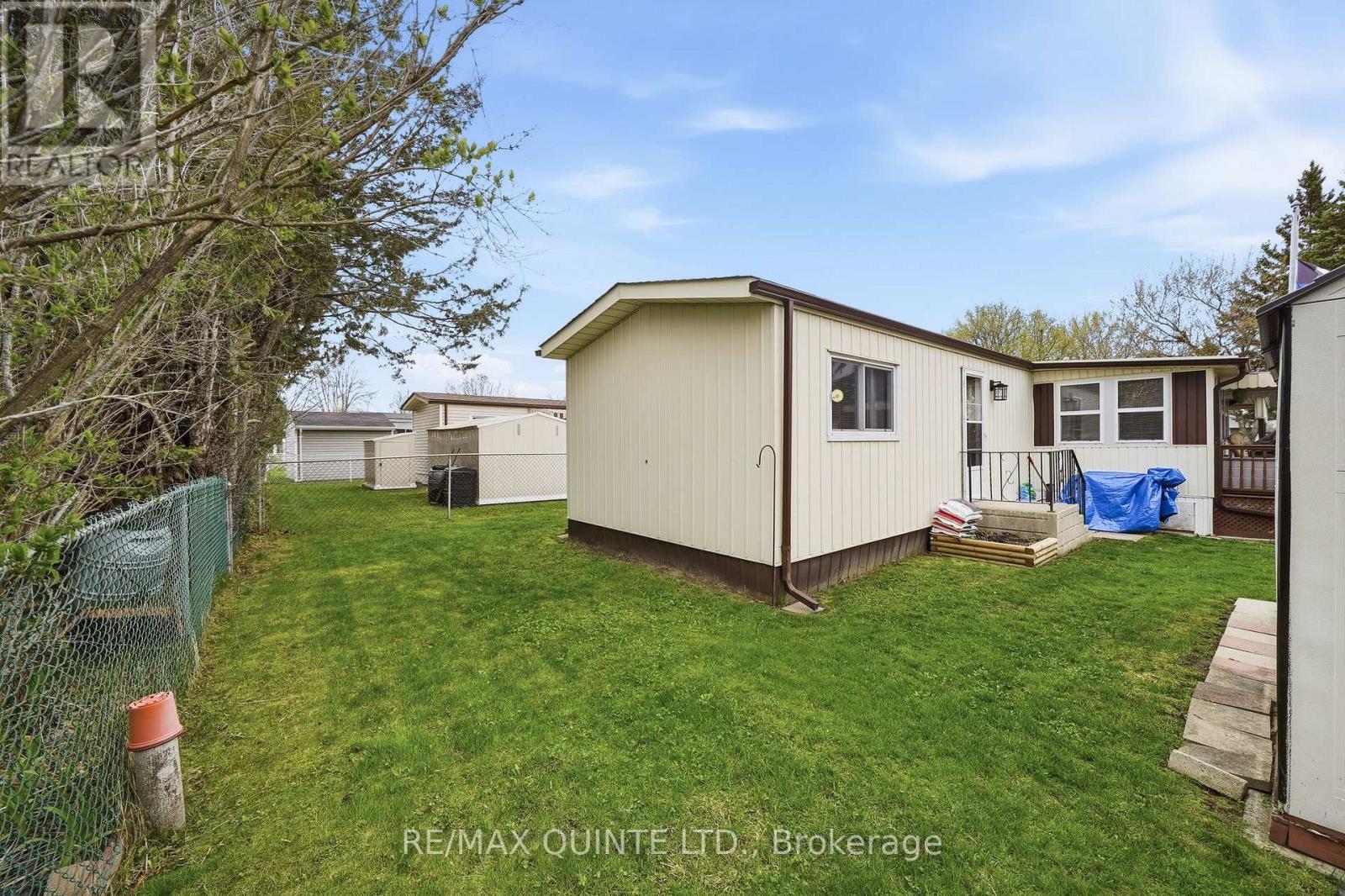 7 FINCH LANE - Image 37