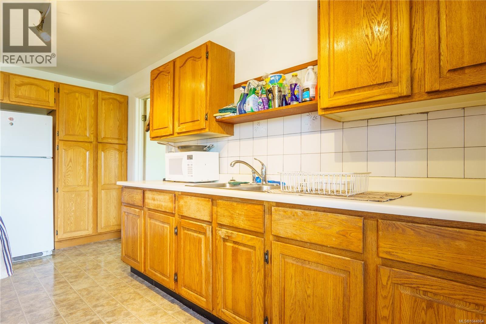 269 Matterson Dr - 14