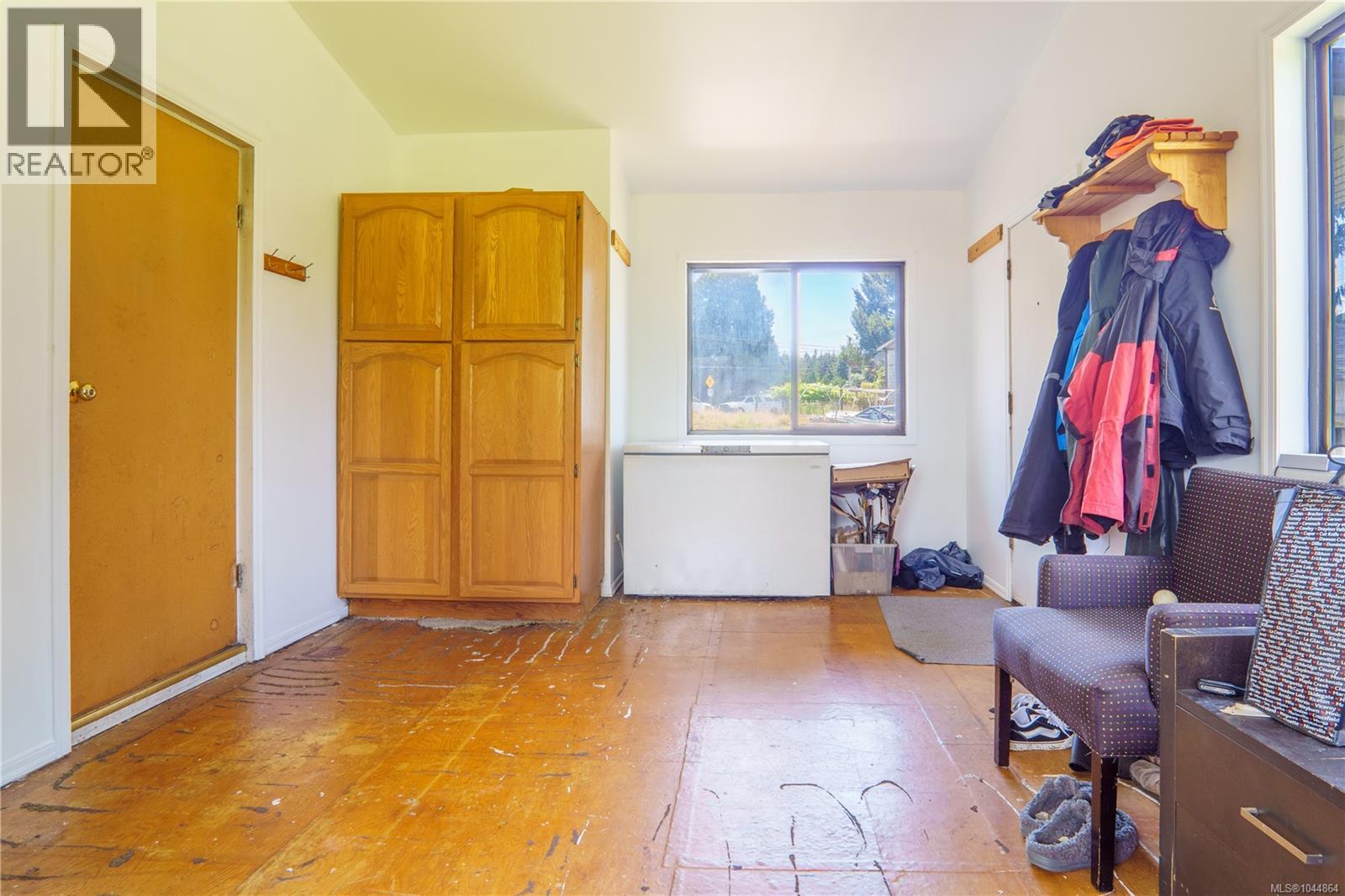 269 Matterson Dr - Image 29