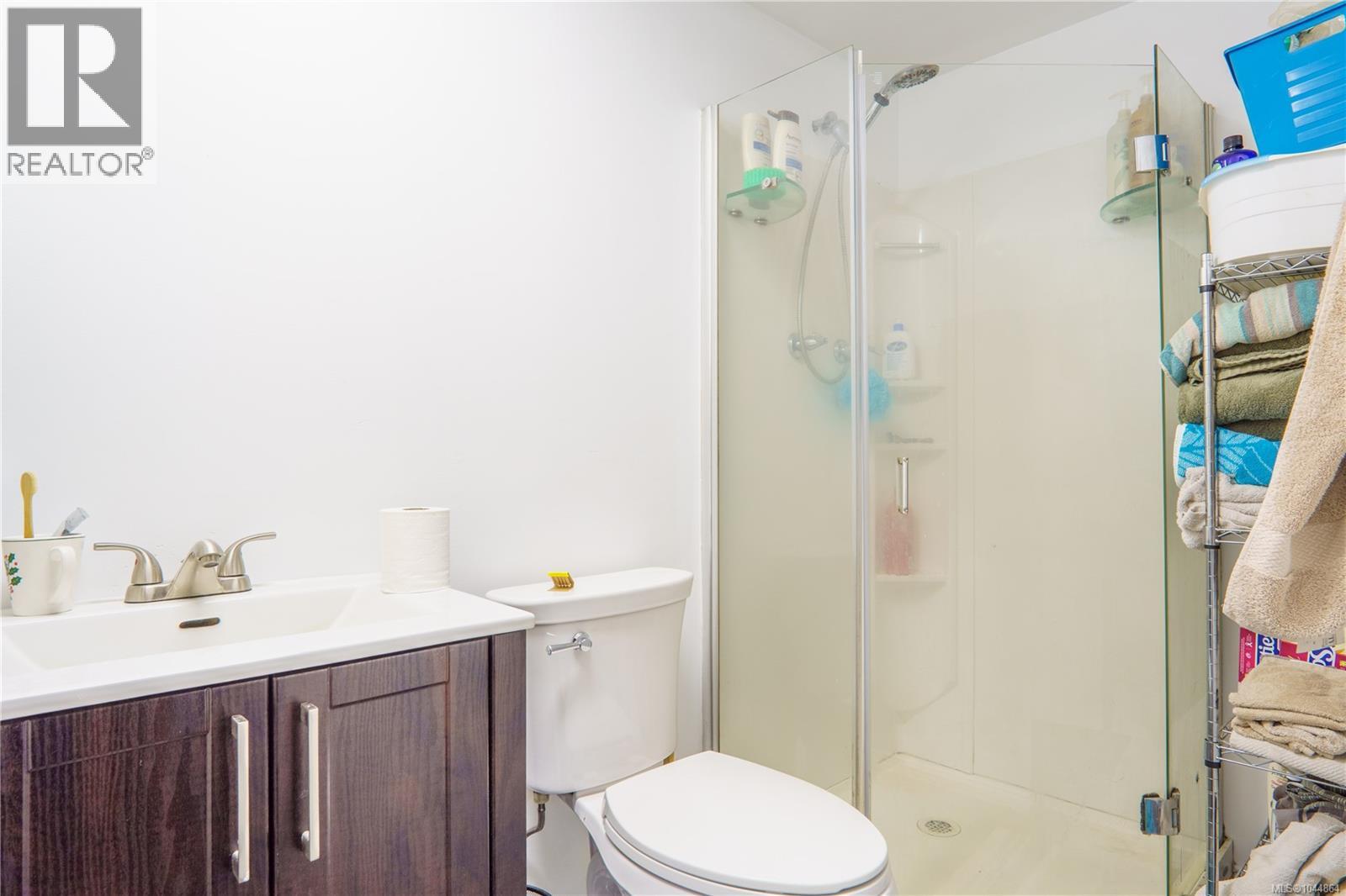 269 Matterson Dr - Image 53