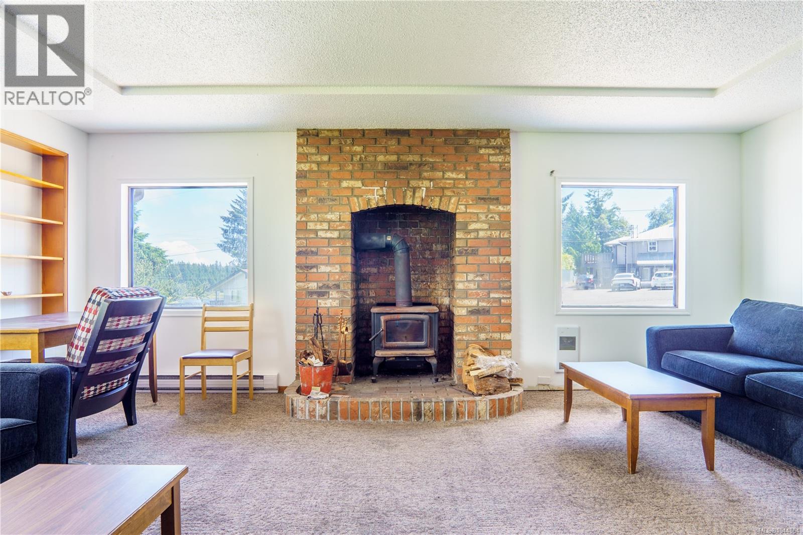 269 Matterson Dr - 6