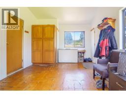 269 Matterson Dr, Ucluelet, BC V0R3A0 Photo 29