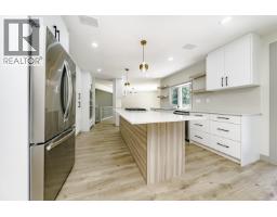 7516 Lambeth Drive, Burnaby, BC V5E1Z4 Photo 14