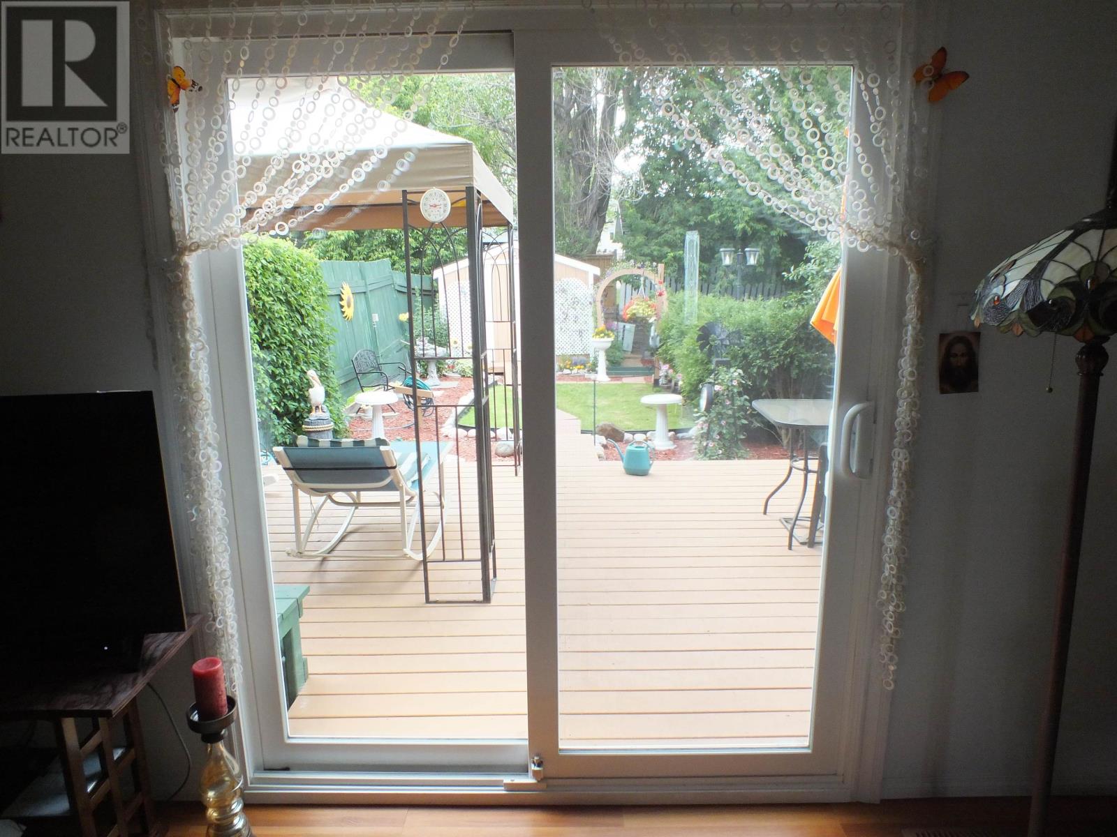 394 Brant ST - Image 12