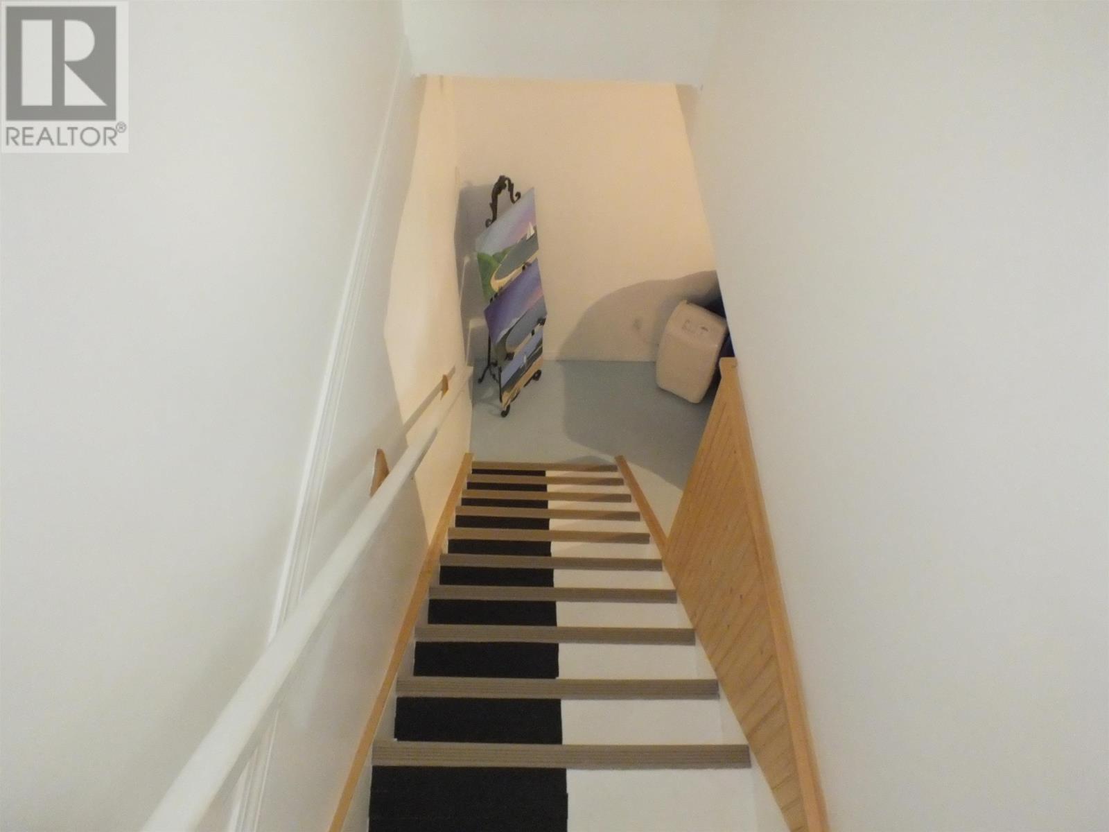 394 Brant ST - 23