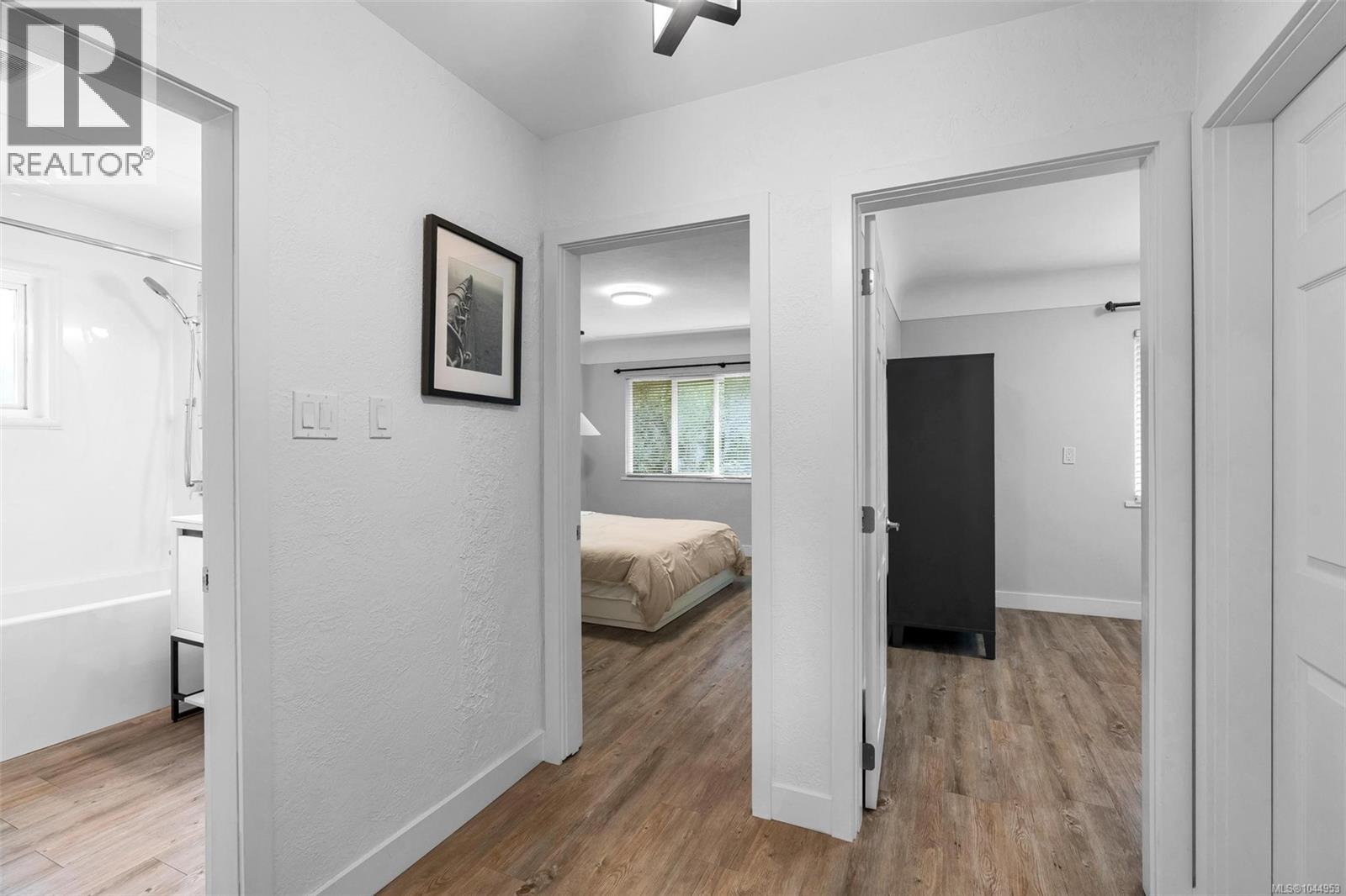 1685 Midgard Ave - Image 22