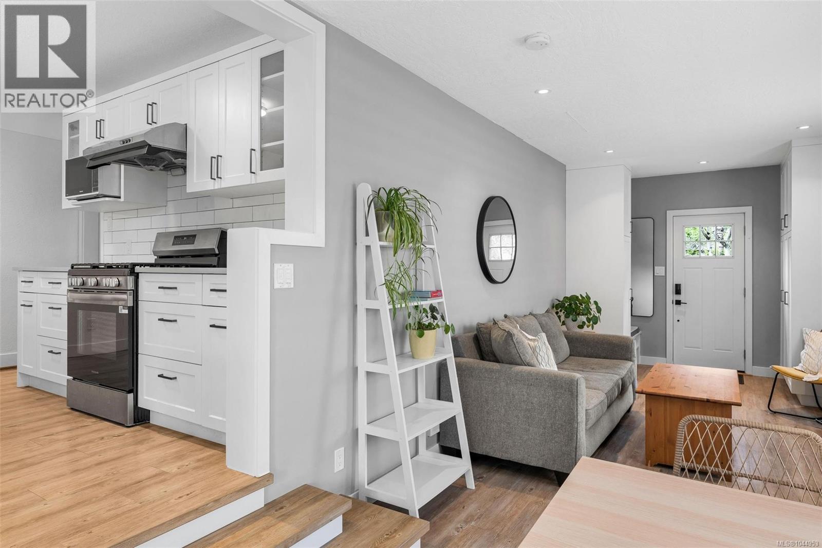 1685 Midgard Ave - 8