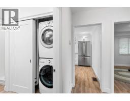 1685 Midgard Ave, Saanich, BC V8P2Y4 Photo 20