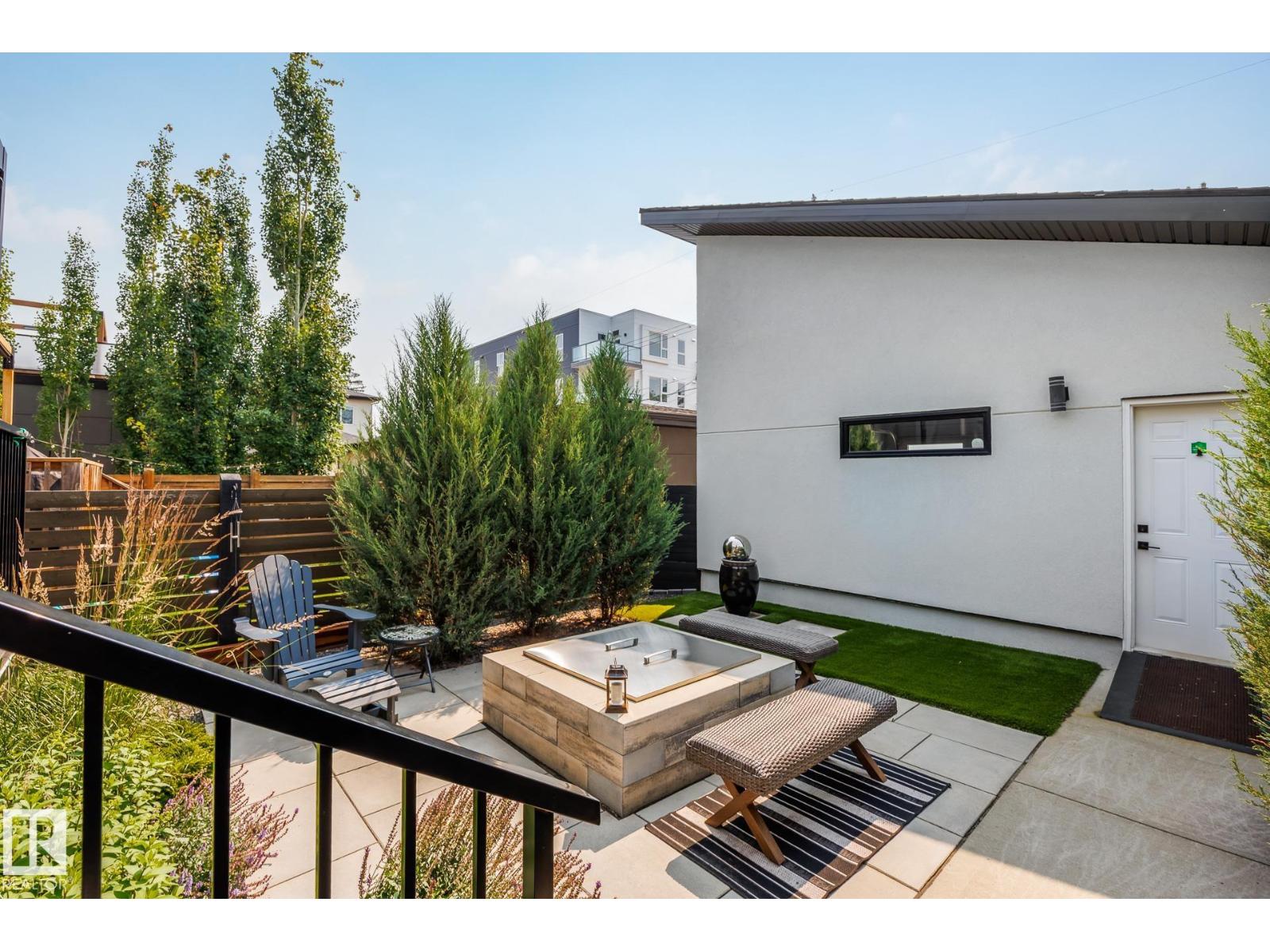 14221 101 AV NW - 63