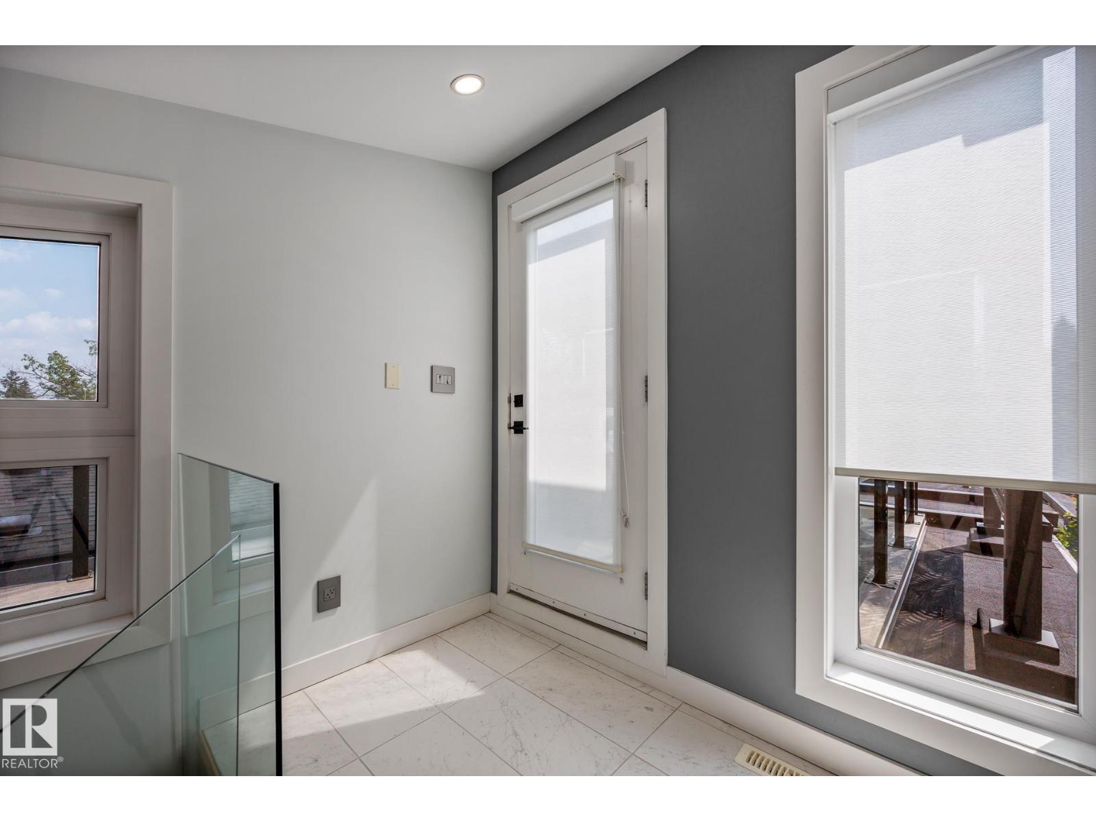 14221 101 AV NW - 49