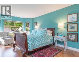 888 Lakes Blvd, Parksville, BC V9P2P8 Photo 21