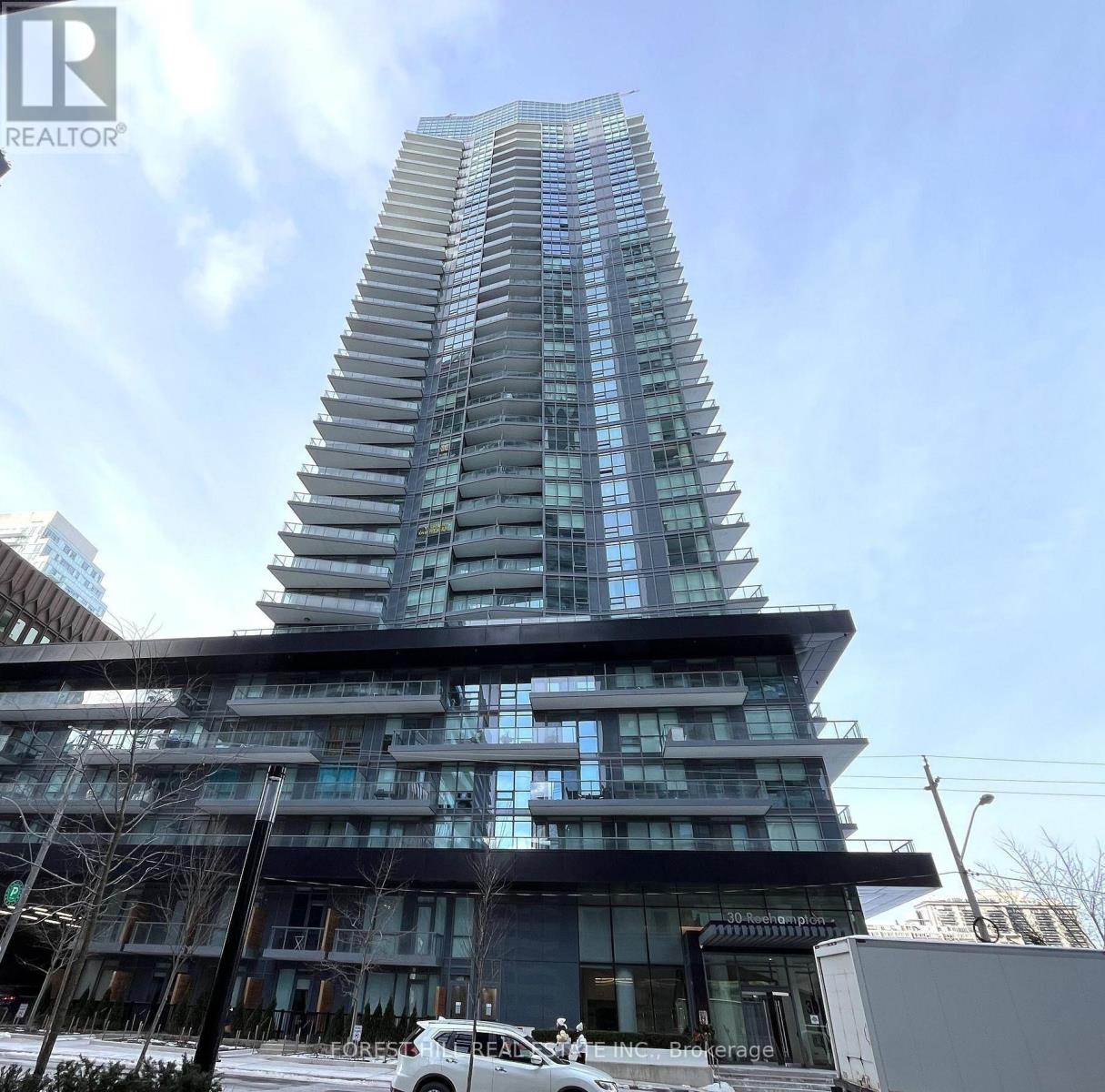 Photo of 30 Roehampton Avenue