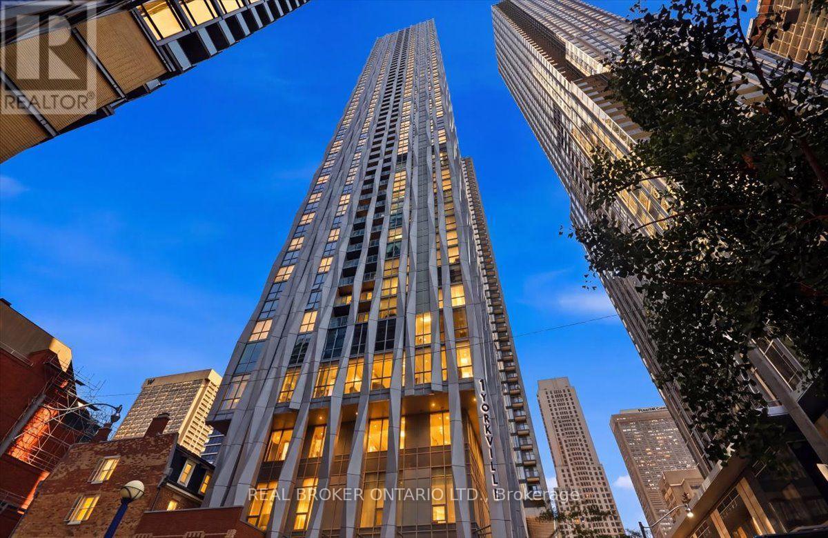 1605 - 1 YORKVILLE AVENUE