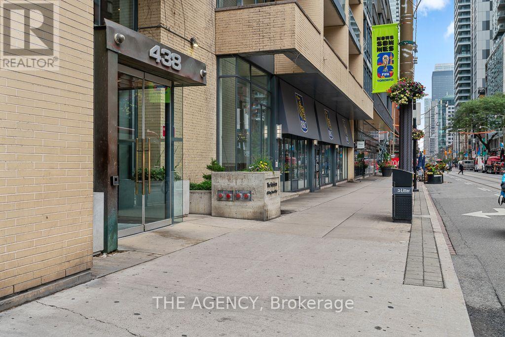 #1314 438 KING STREET W - 28