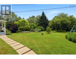14 Lawrence Robinson Lane, Windsor Junction, NS B2T1G1 Photo 19