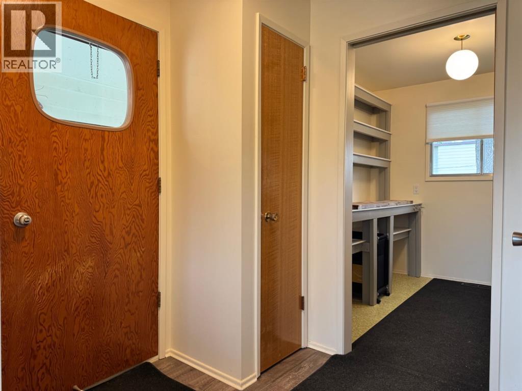 10713 105 Avenue - Image 21