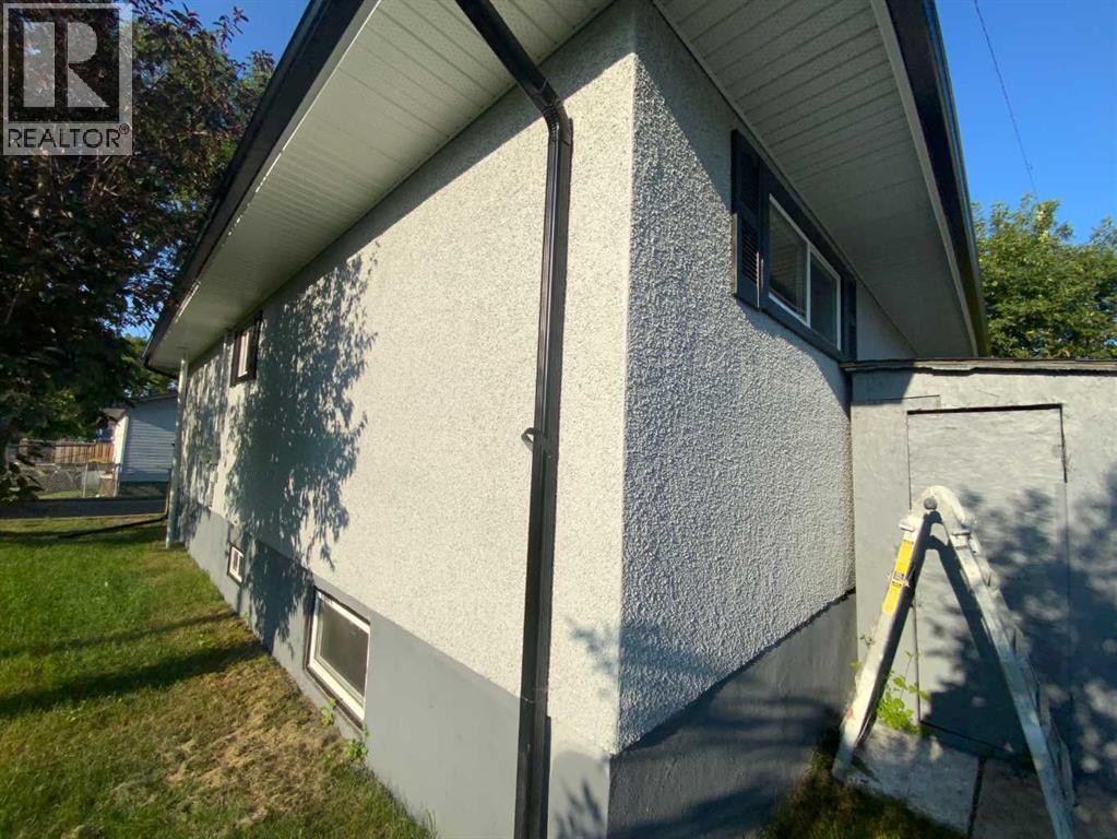 325 Aberdeen Avenue - Image 24