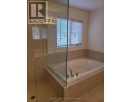 959 Ernest Cousins Circle, Newmarket, ON L3X0B7 Photo 15
