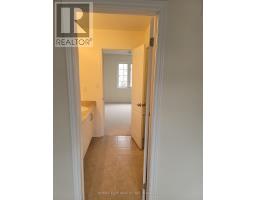 959 Ernest Cousins Circle, Newmarket, ON L3X0B7 Photo 17