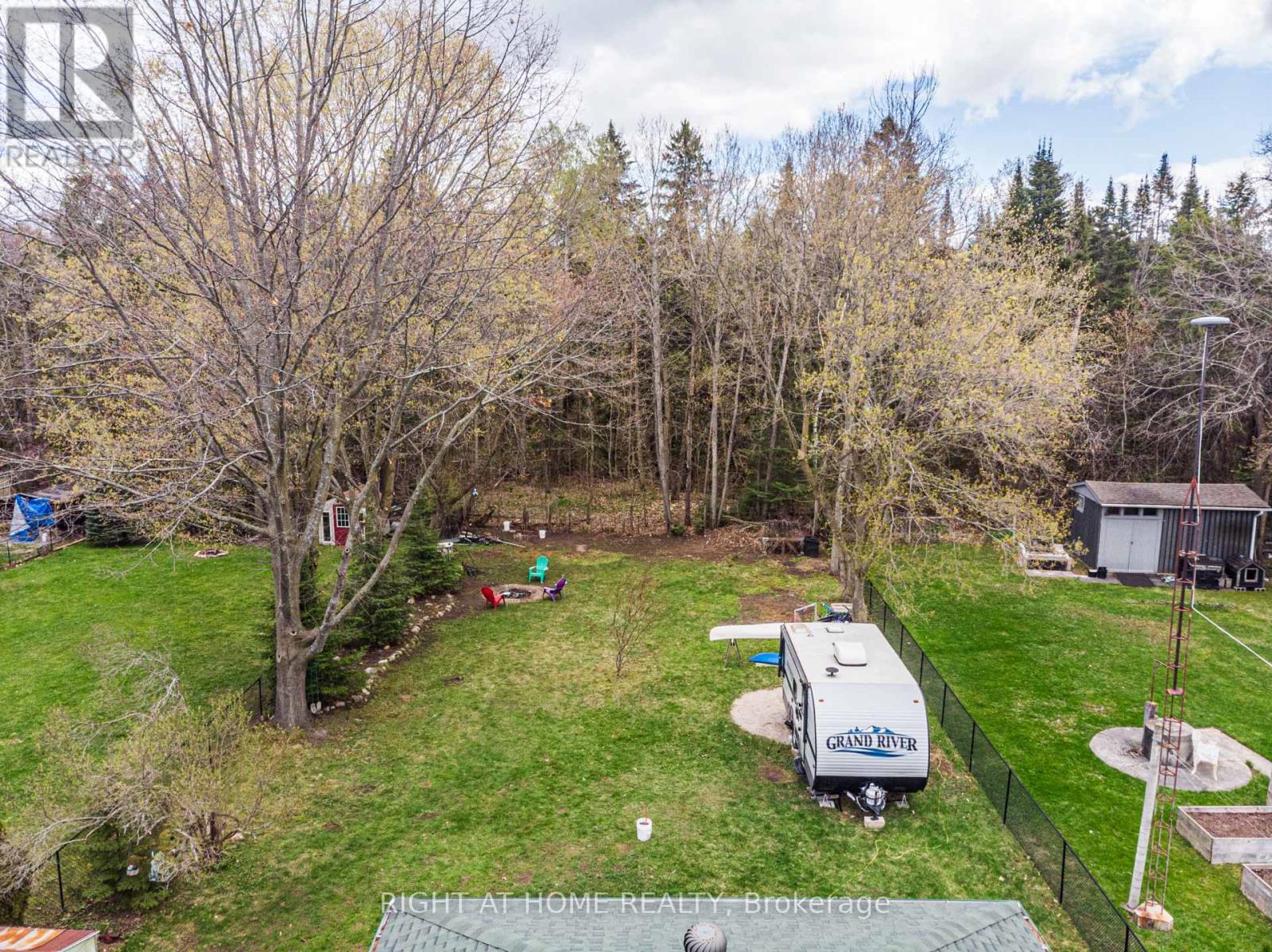 1007 FERRIER AVENUE - Image 15