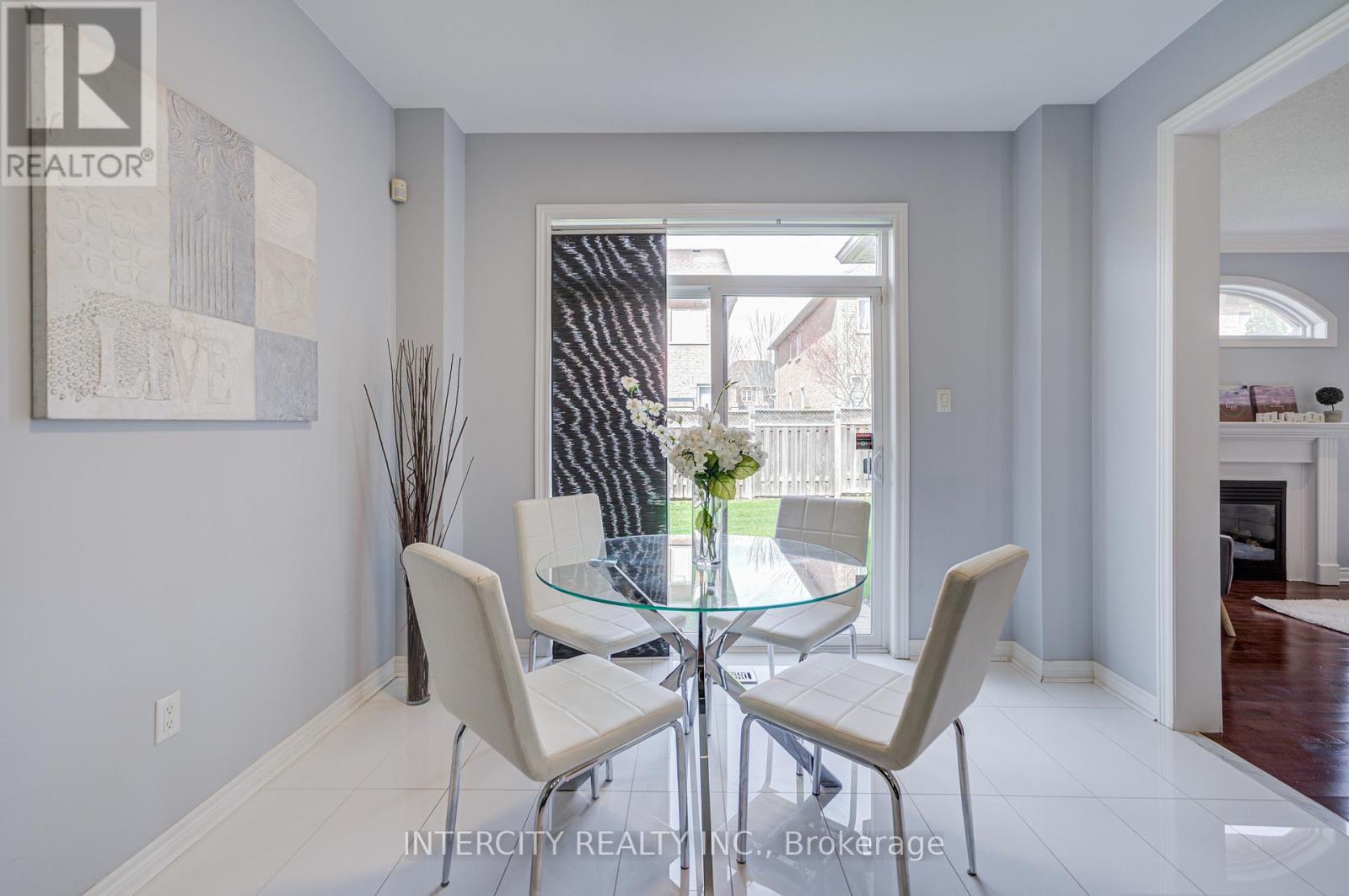 86 PRINCESS DIANA DRIVE - Image 22