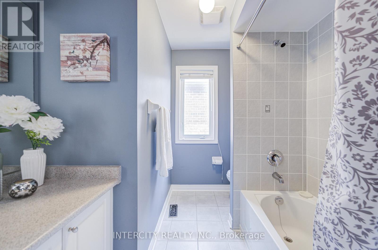 86 PRINCESS DIANA DRIVE - Image 36